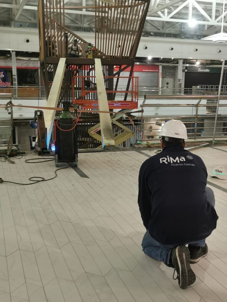 Montagem e instalação com rigor técnico e controlo total